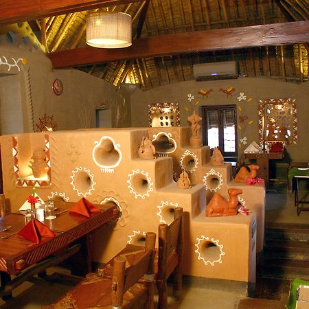 Vedic Village Spa Resort Kolkata Ngoại thất bức ảnh