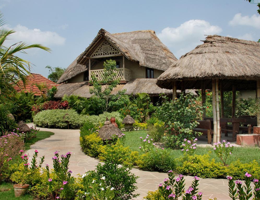 Vedic Village Spa Resort Kolkata Ngoại thất bức ảnh