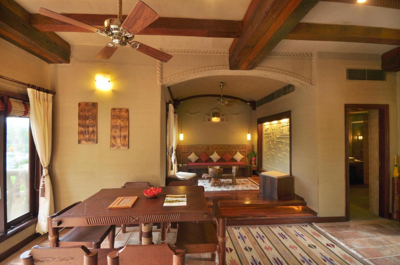 Vedic Village Spa Resort Kolkata Ngoại thất bức ảnh